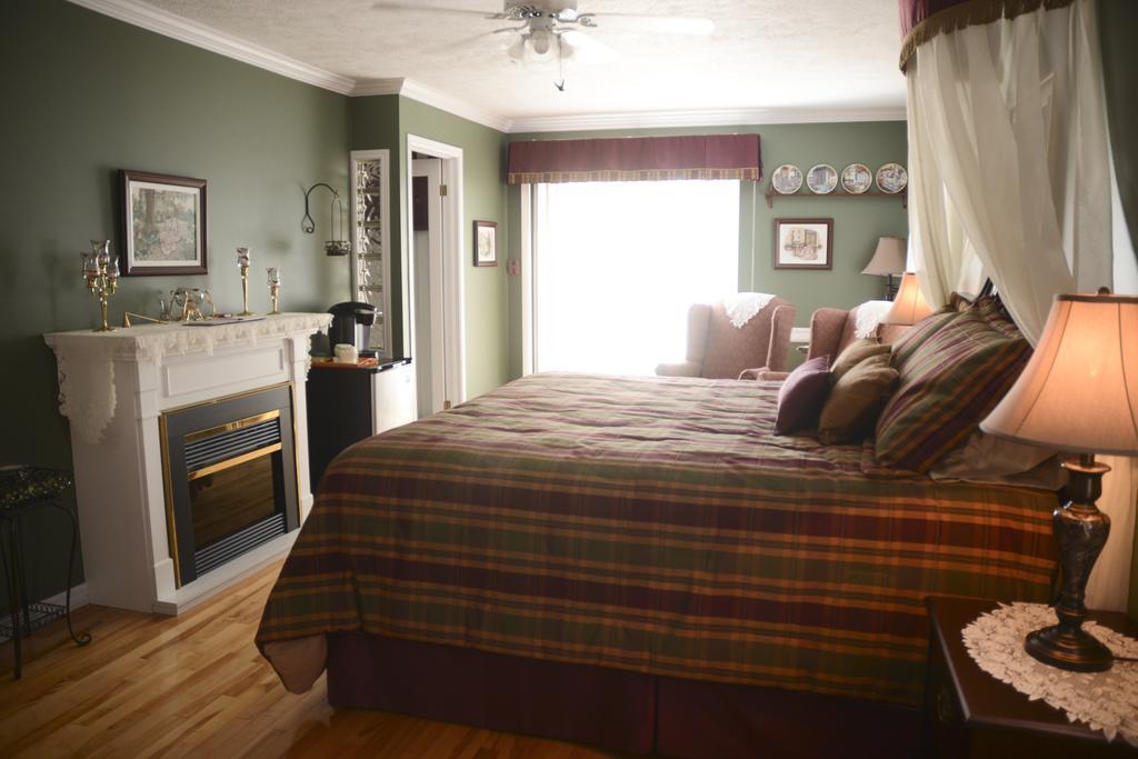 Cote'S Bed & Breakfast Grand Falls Eksteriør bilde