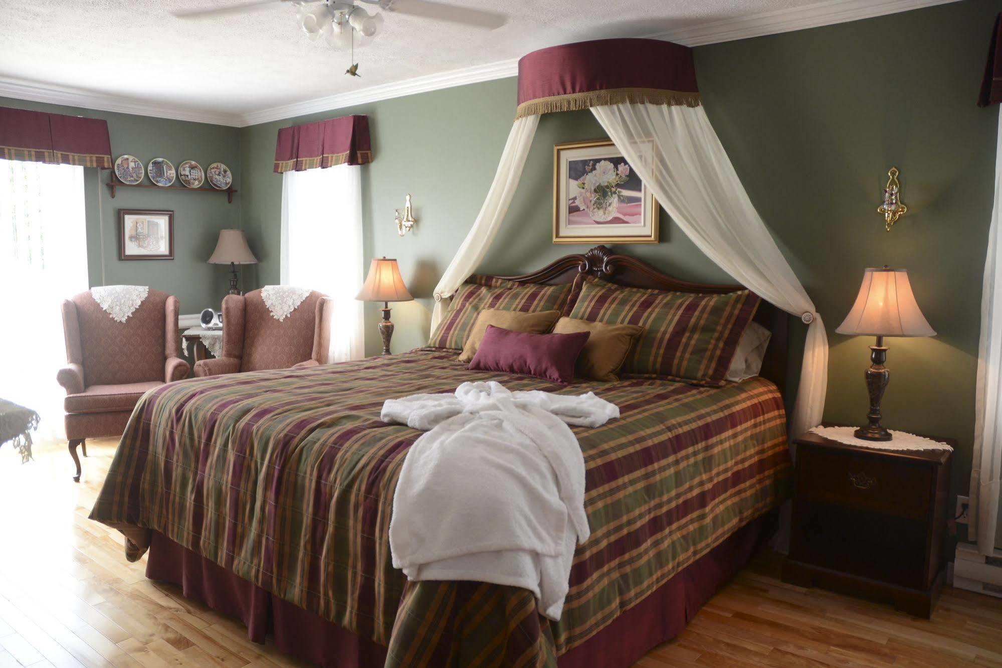 Cote'S Bed & Breakfast Grand Falls Eksteriør bilde